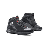 Scarpe TOWN AIR Road, un paio di scarpe moto ventilate. Design moderno e traspirante. Di ELEVEIT.